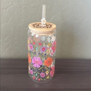 Natural Life Folk Flower Glass and Bamboo Tumbler with Lid and Straw NWOT